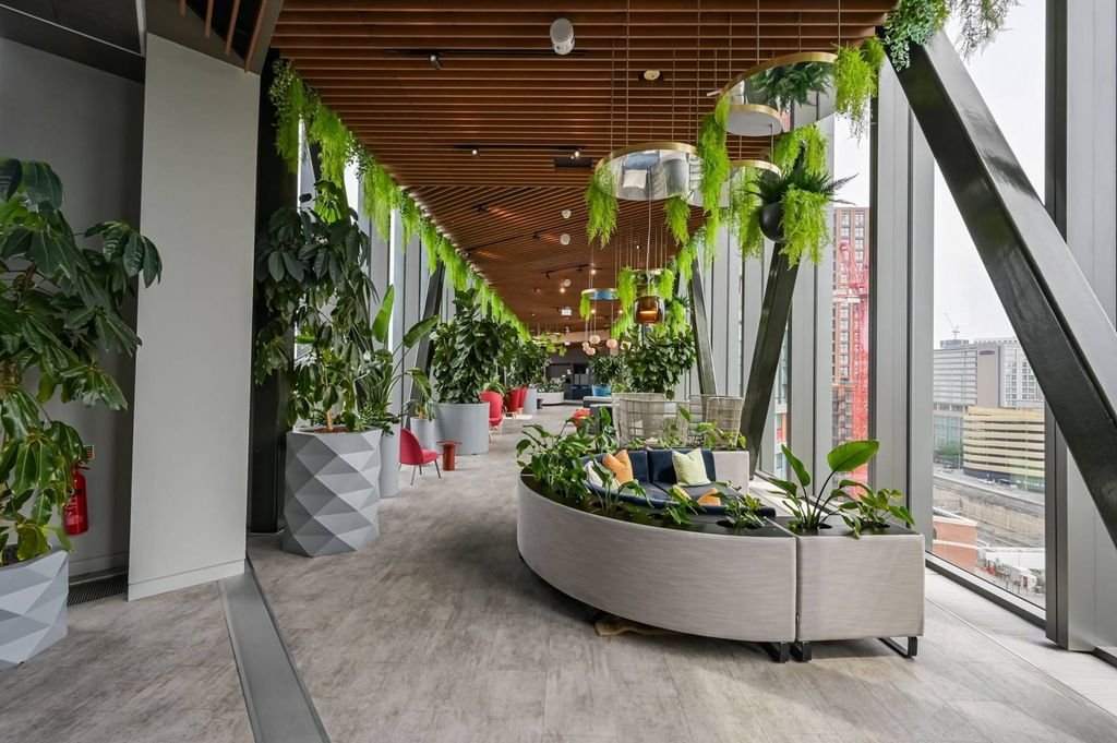 Property photo 1 of 29