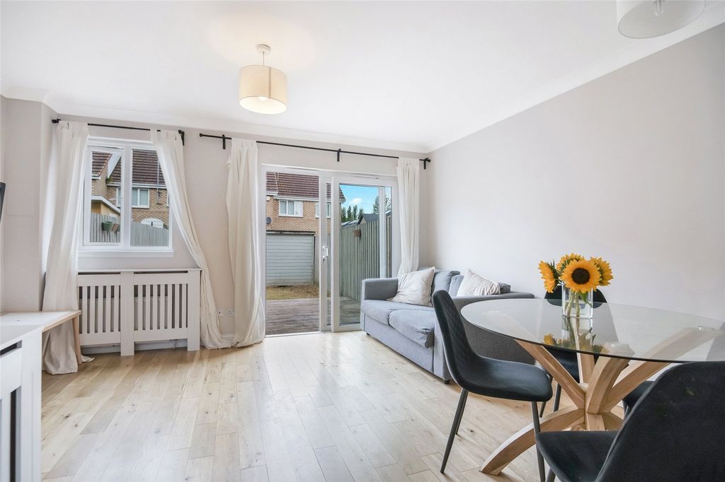 Property photo 2 of 16 2