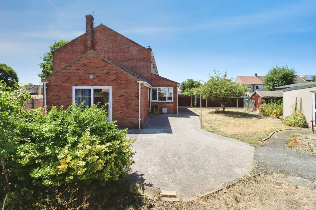 Property photo 3 of 20 Pbox-Img.Jpg