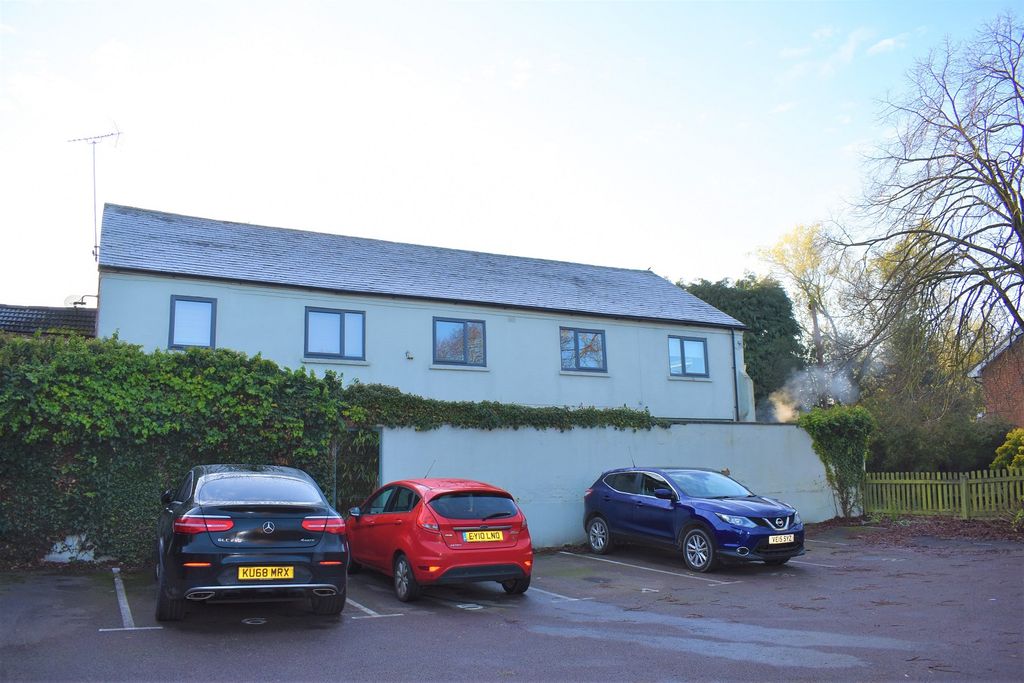 Property photo 2 of 6 Not Specified