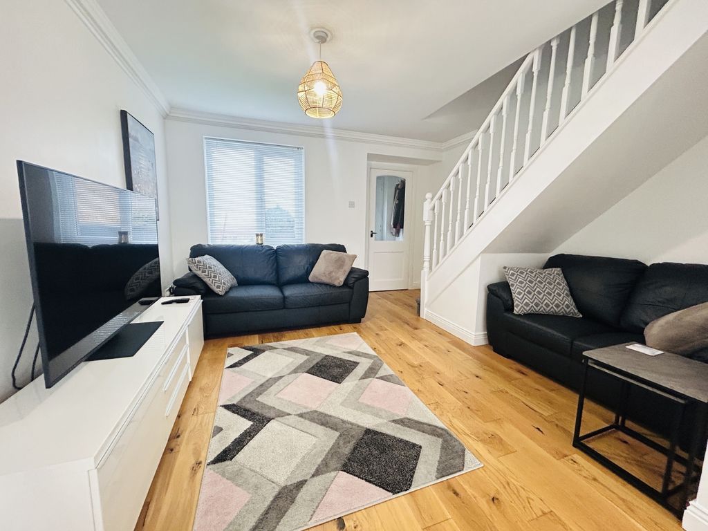 Property photo 2 of 12 Img_2156