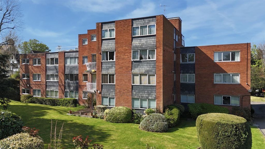 Property photo 1 of 12 Rear