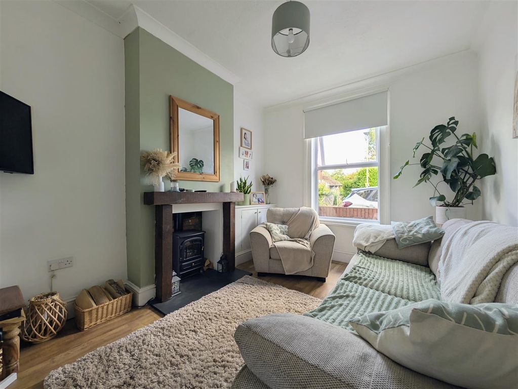 Property photo 2 of 14