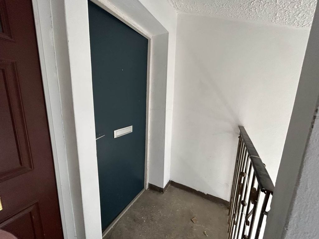 Property photo 2 of 10 Img_0850