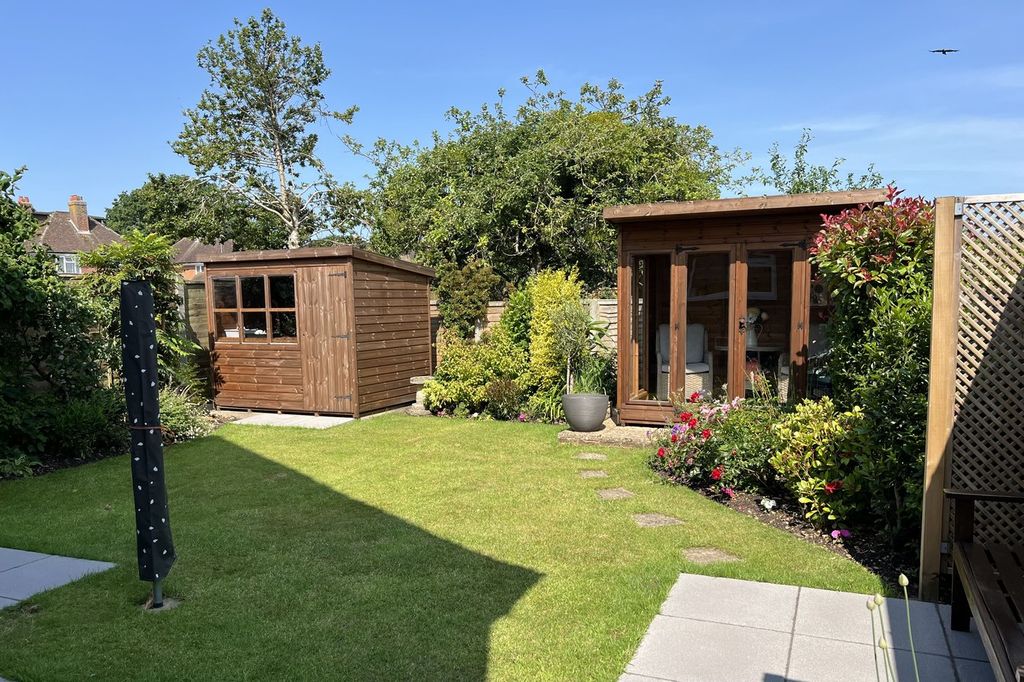 Property photo 2 of 14