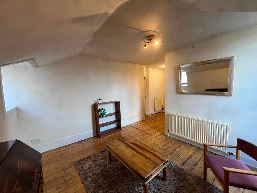 Property photo 3 of 14 Photo 3