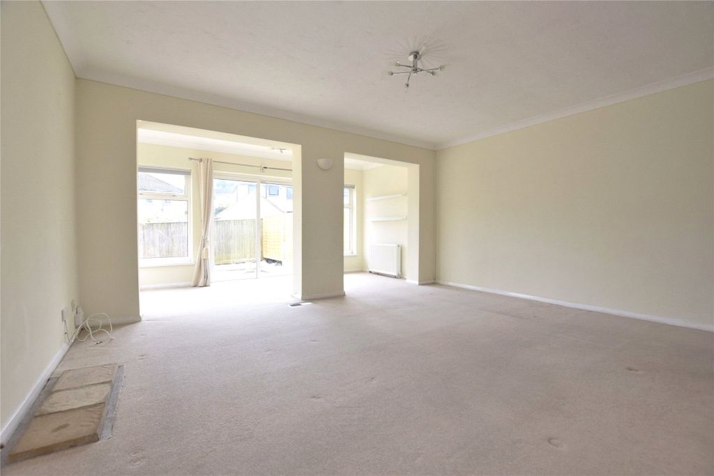 Property photo 3 of 16 Living/Dining Room