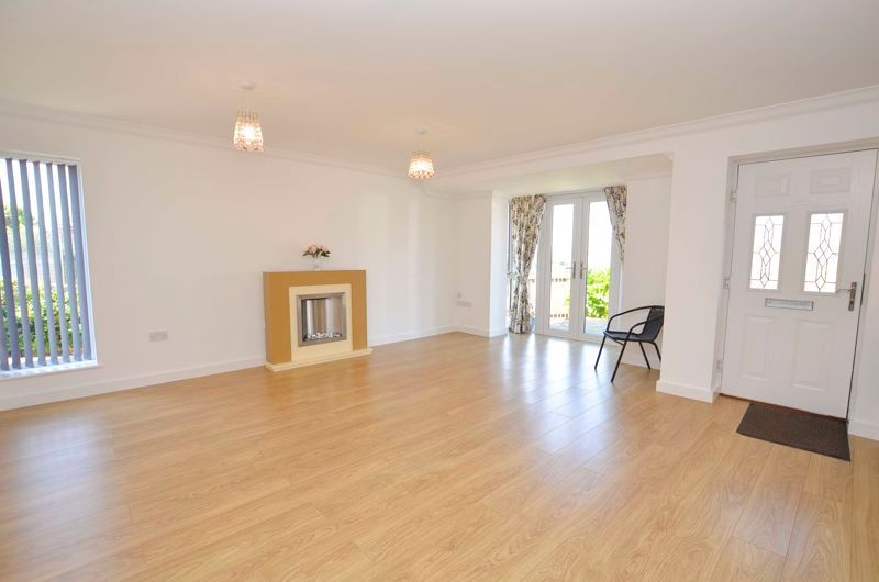 Property photo 2 of 12 Photo 7