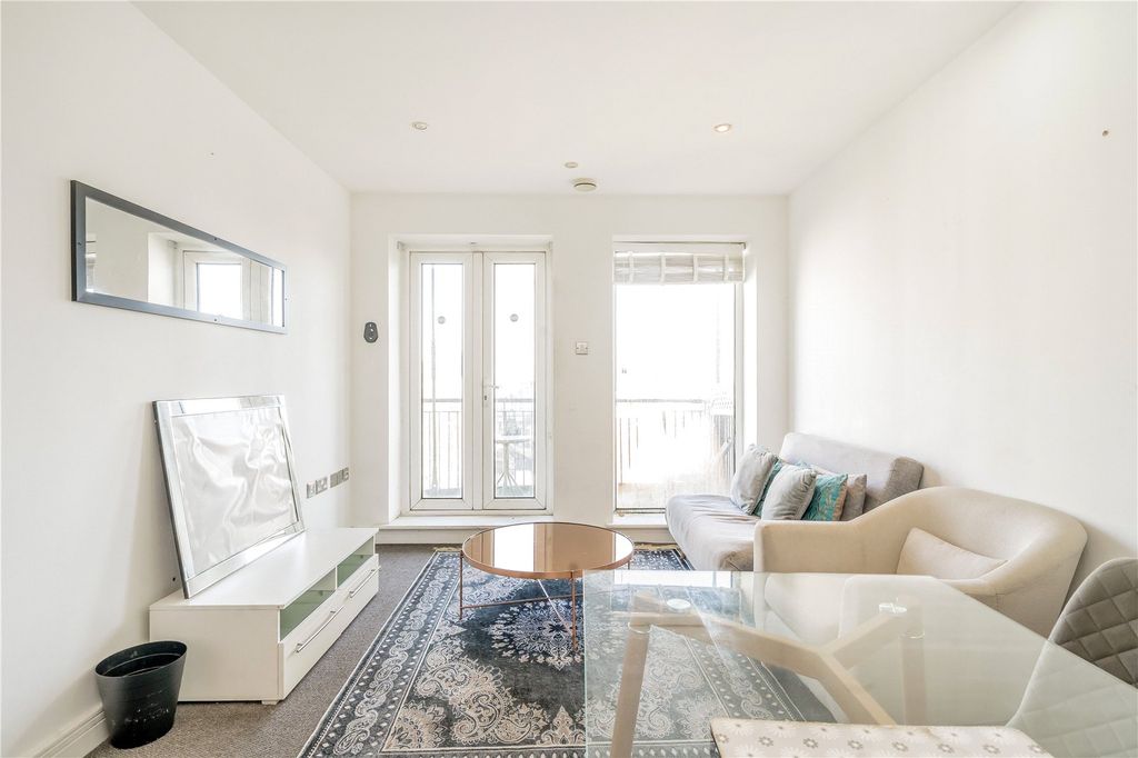 Property photo 2 of 7 Reception