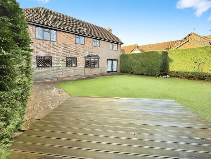 Property photo 2 of 14 Photo 23