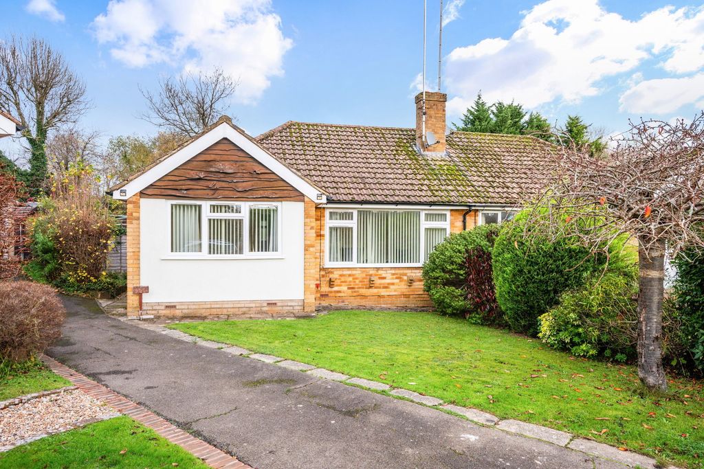 Property photo 1 of 12