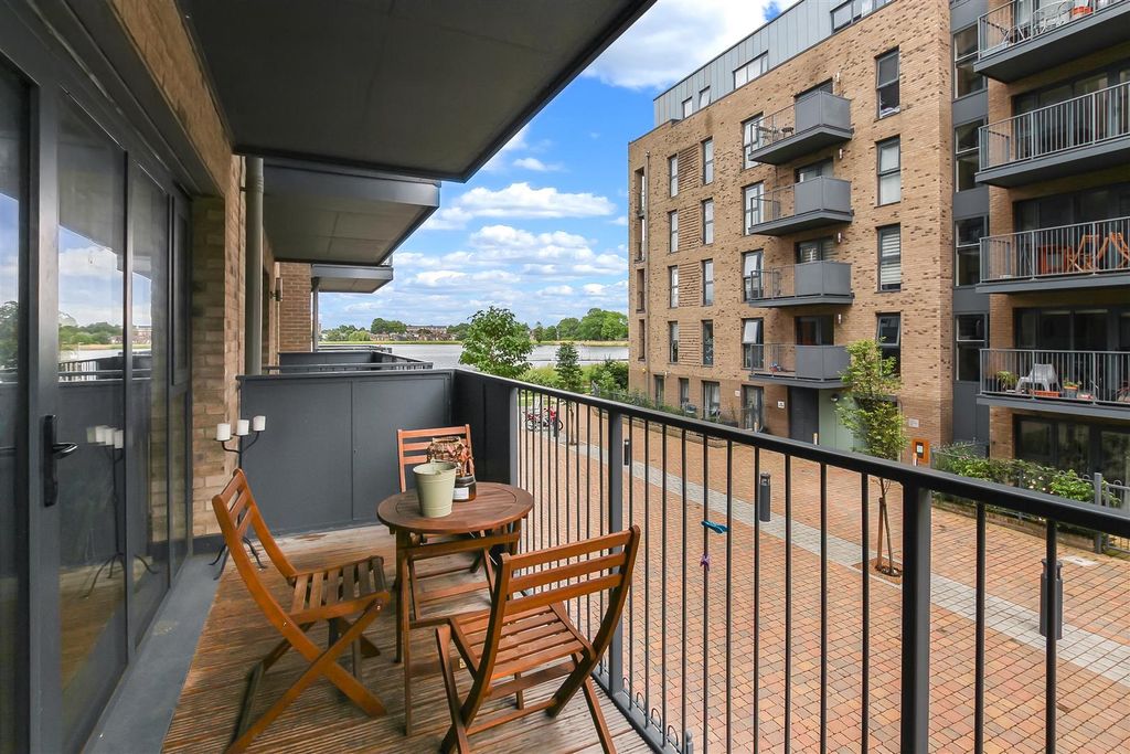 Property photo 3 of 11 Img_2737.Jpg