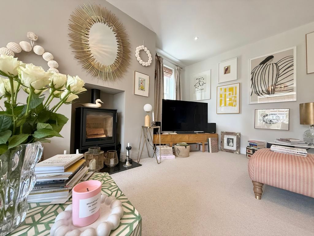 Property photo 3 of 29 Log Burner