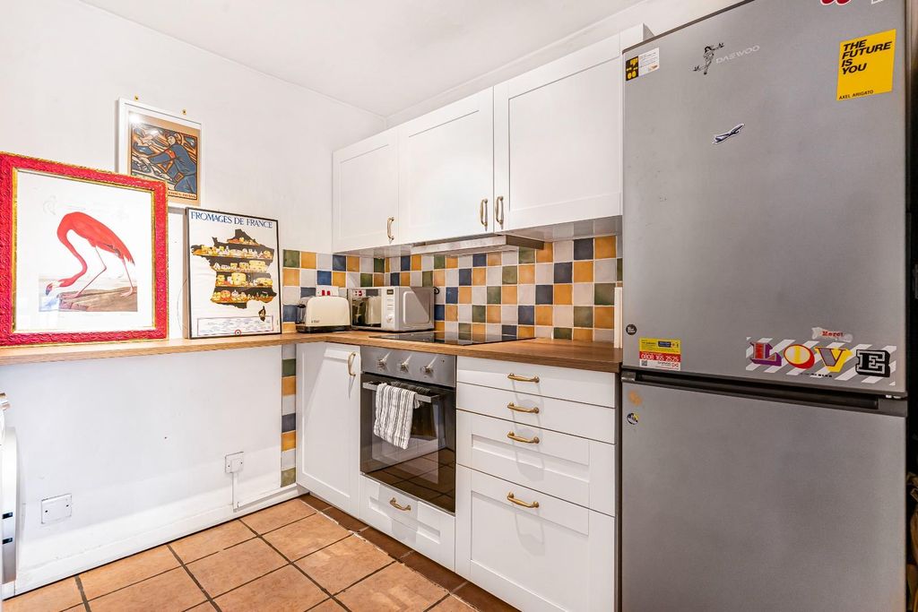 Property photo 2 of 16 4_51560.Jpg