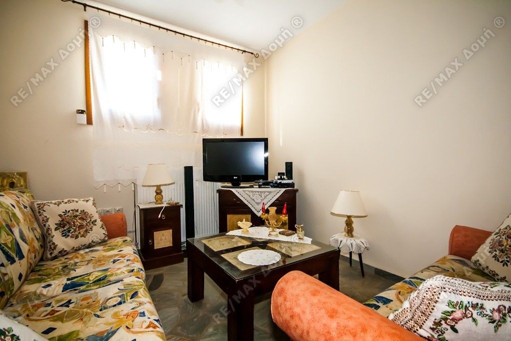 Property photo 3 of 24
