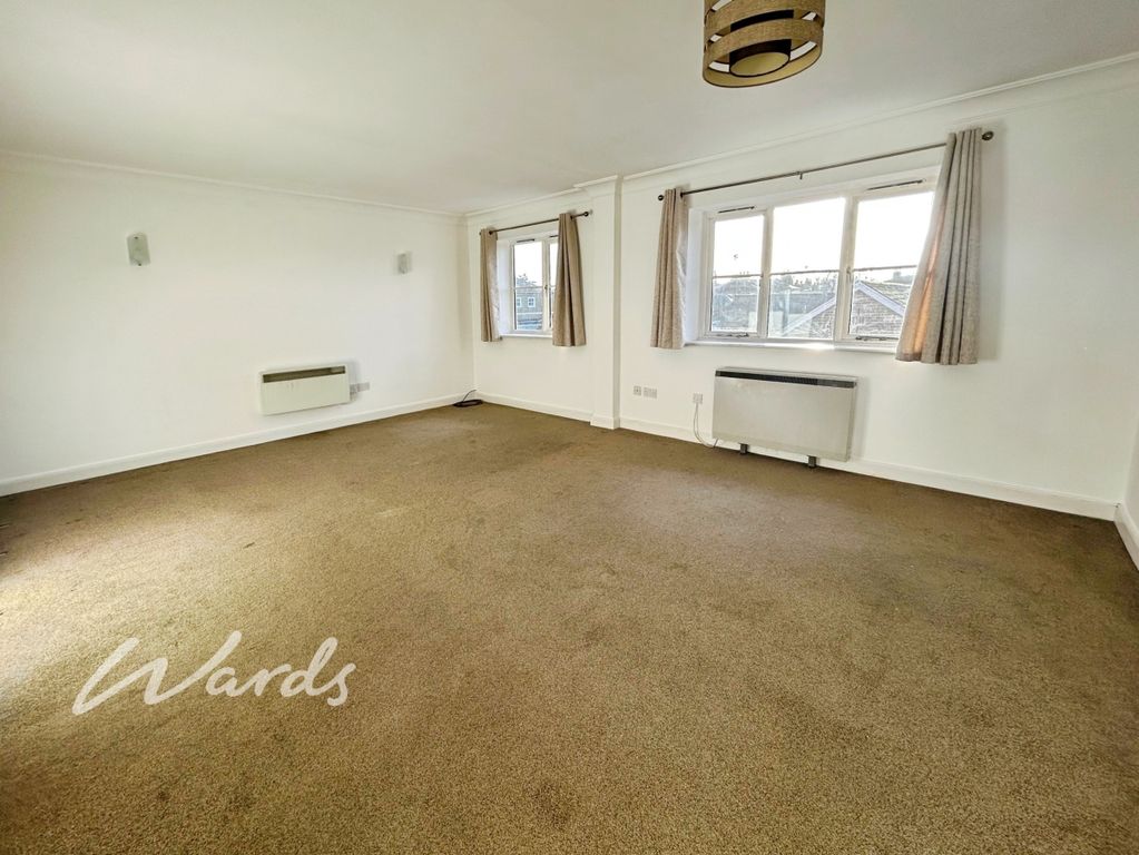 Property photo 3 of 6 Living Room