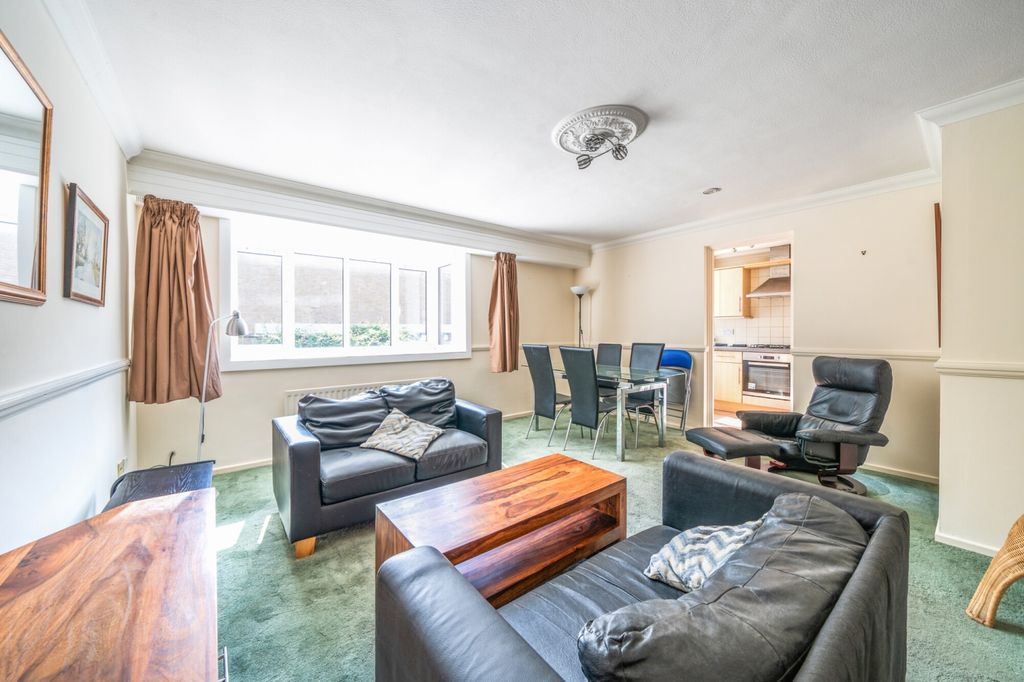 Property photo 3 of 18 1148667 (3)