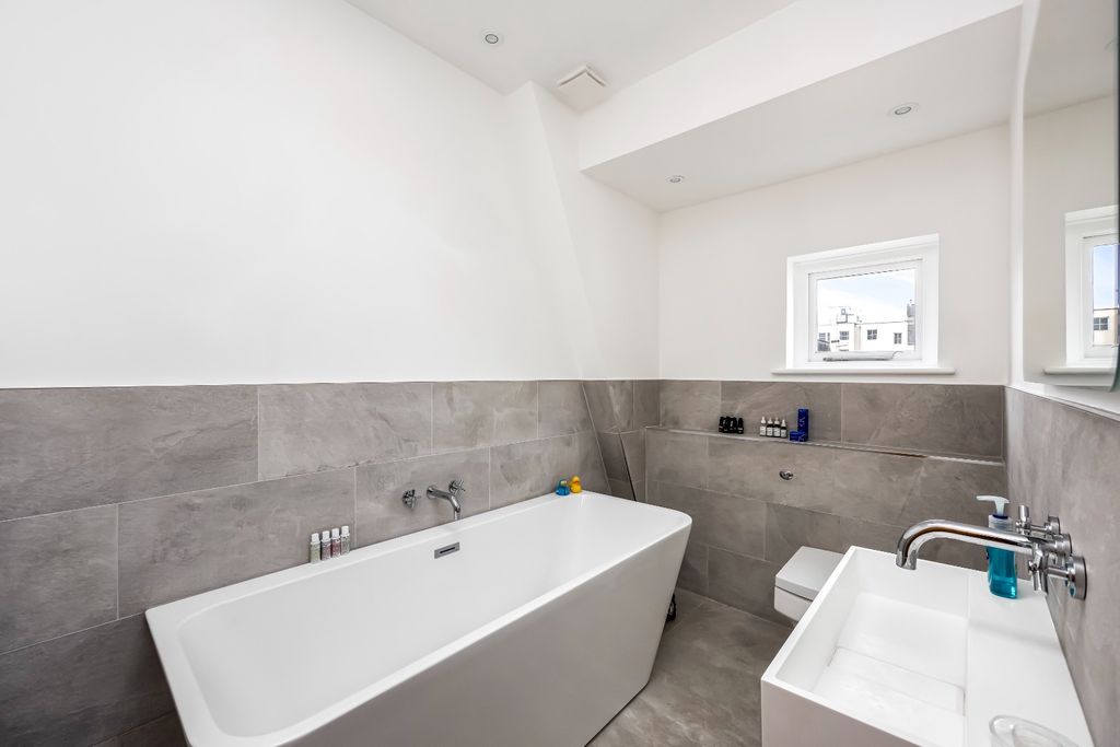 Additional image 15 of 2 bed semi-detached house for saleCharles Street, Brighton, East Sussex BN2