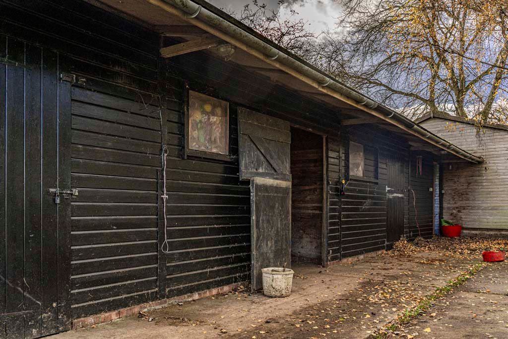 Property photo 2 of 9