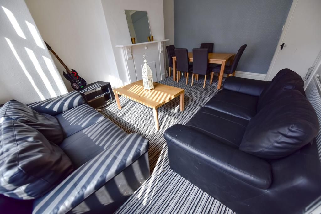 Property photo 1 of 17 Jpg