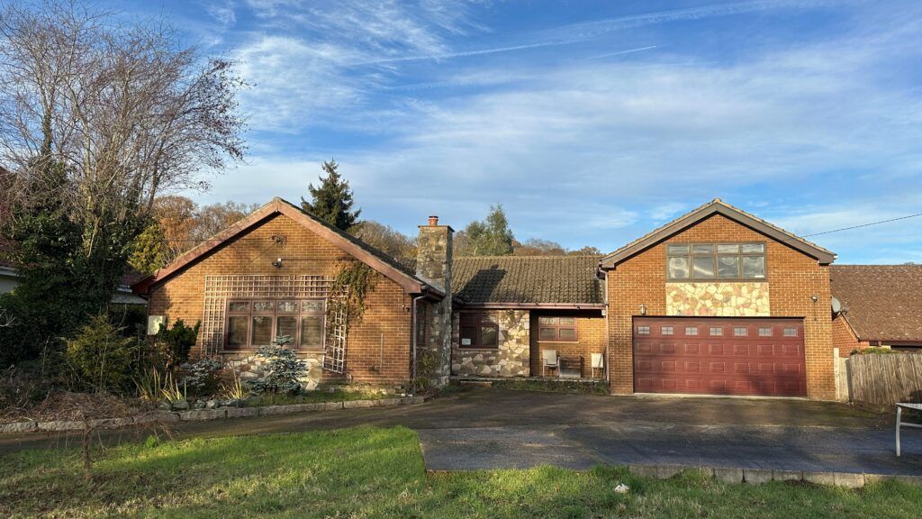 Property photo 1 of 25