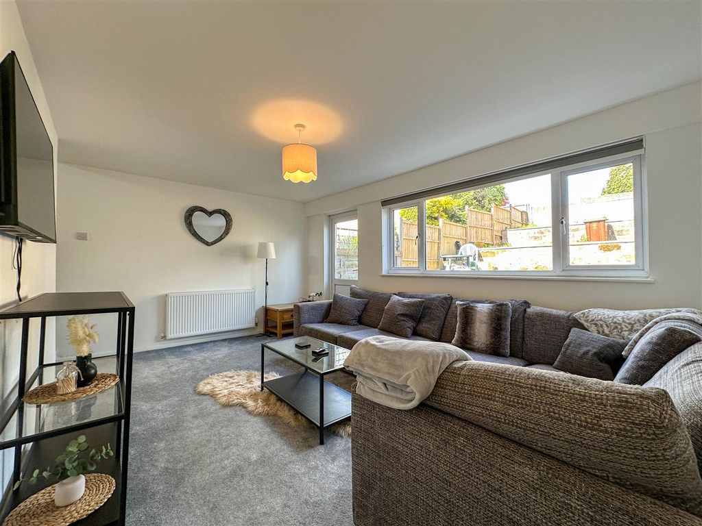 Property photo 3 of 13 Img_5061.Jpg