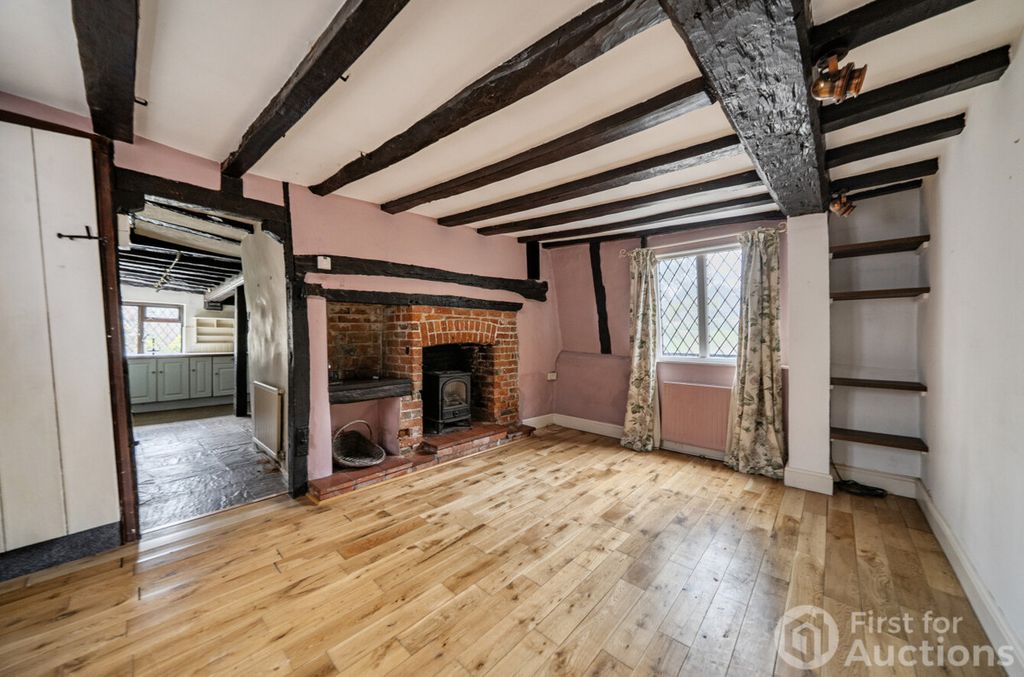 Property photo 2 of 14