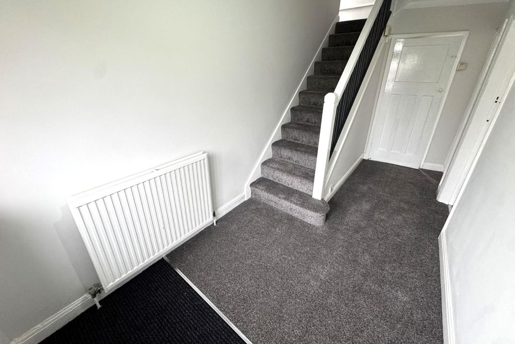 Property photo 3 of 21 5.Jpg