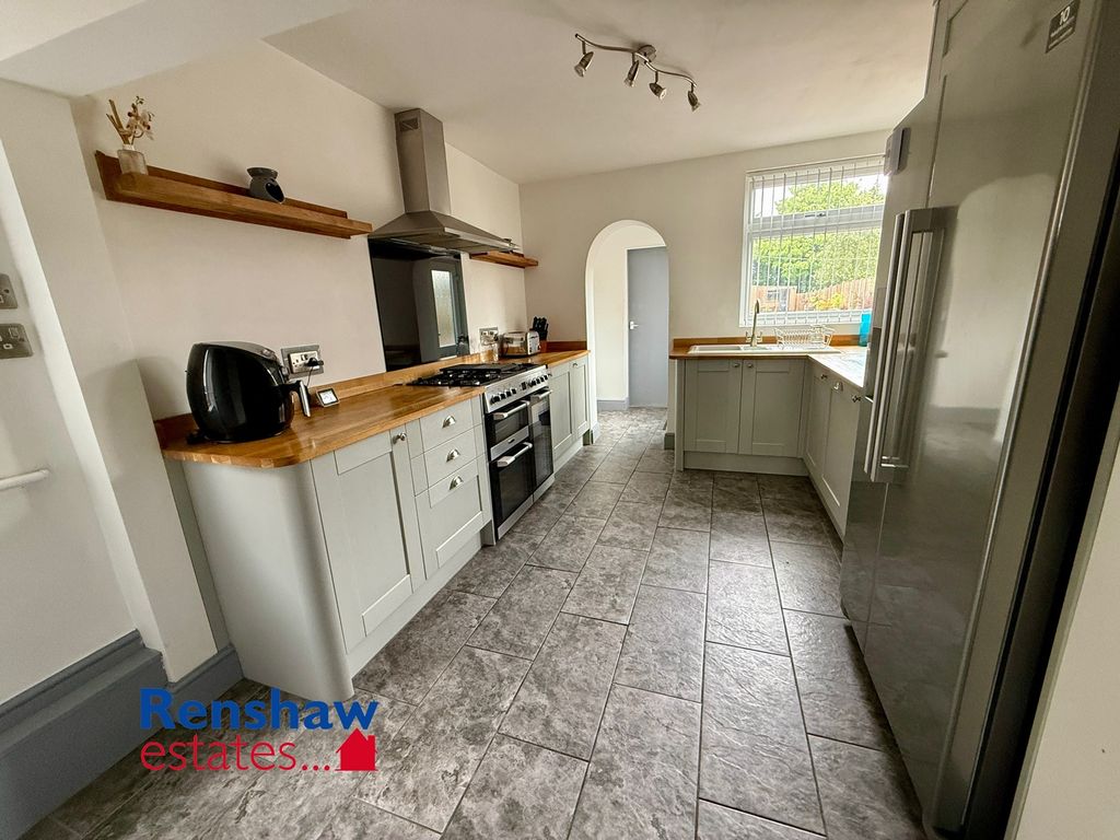 Property photo 2 of 21 K (1)