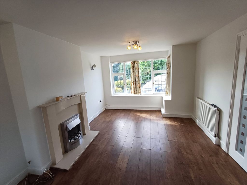 Property photo 3 of 9 Picture No. 15