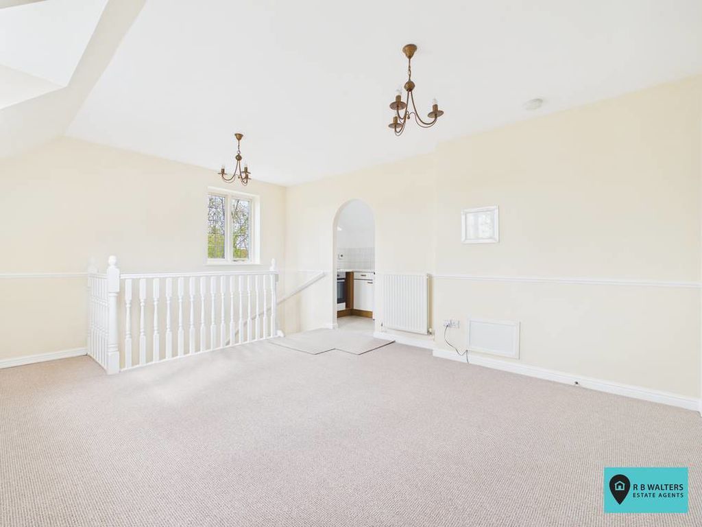 Property photo 2 of 11 Living Room