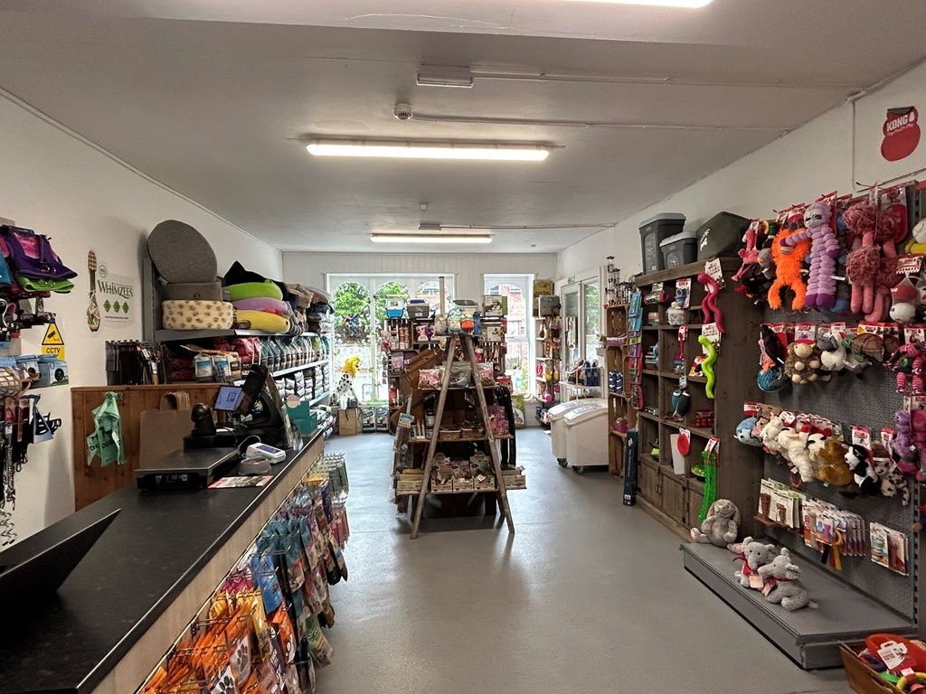 Property photo 2 of 3