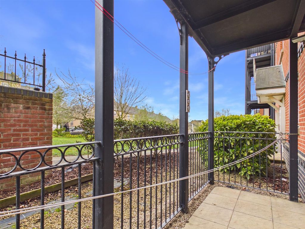 Property photo 3 of 16 Balcony.Jpg