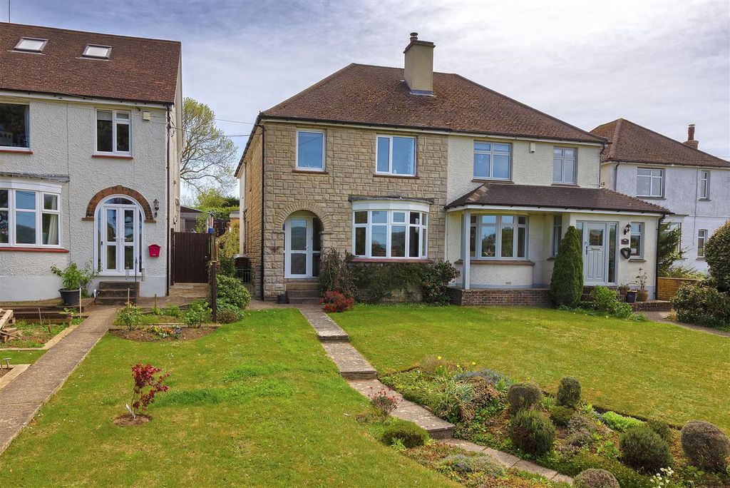 Property photo 1 of 27 Upwey01.Jpg