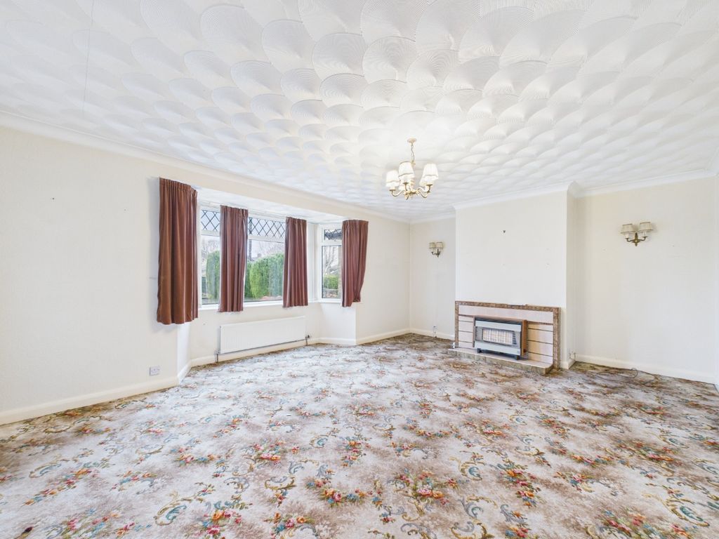 Property photo 2 of 13 4304165