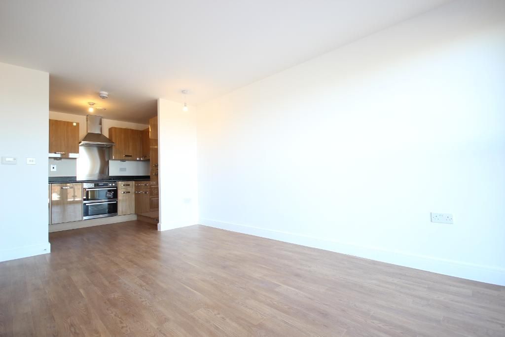 Property photo 3 of 10 Photo 3