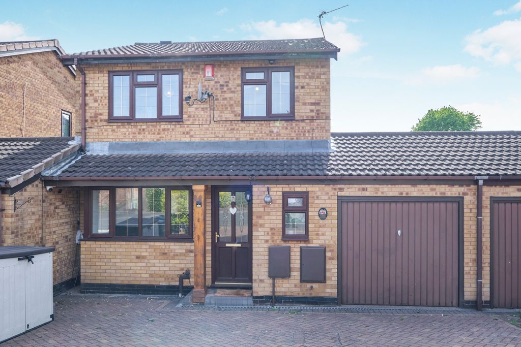 Property photo 1 of 15