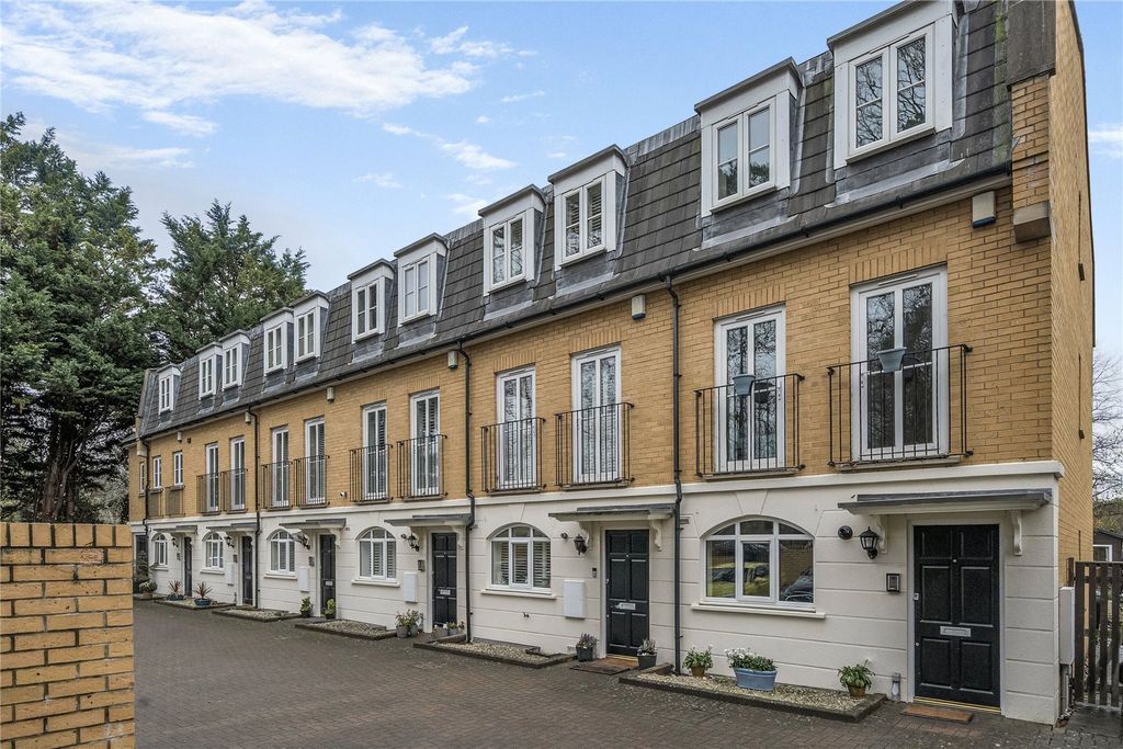 Property photo 1 of 28 Picture No. 33