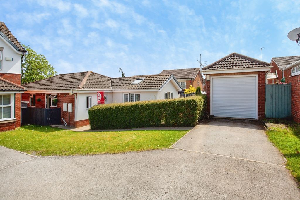 Property photo 1 of 20 Pbox-Img.Jpg