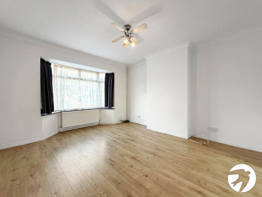Property photo 2 of 16 Picture No. 08
