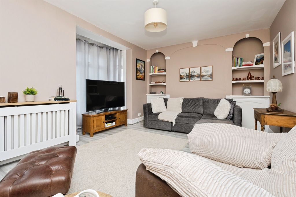 Additional image 8 of 3 bed maisonette for saleWellfield Avenue, Porthcawl CF36