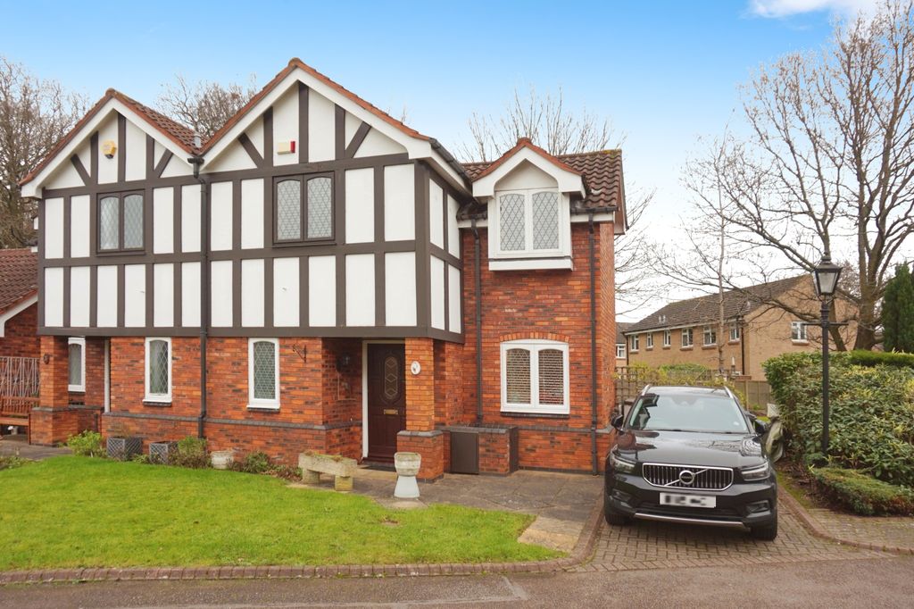 Property photo 1 of 17