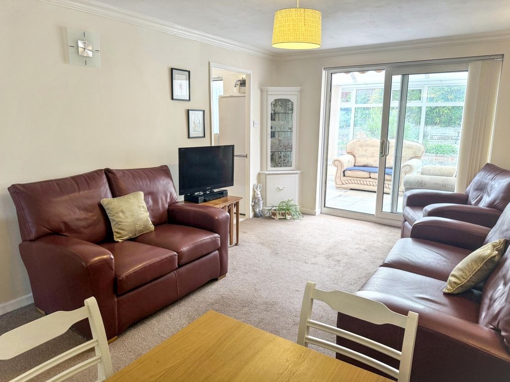 Property photo 2 of 13 Image 1