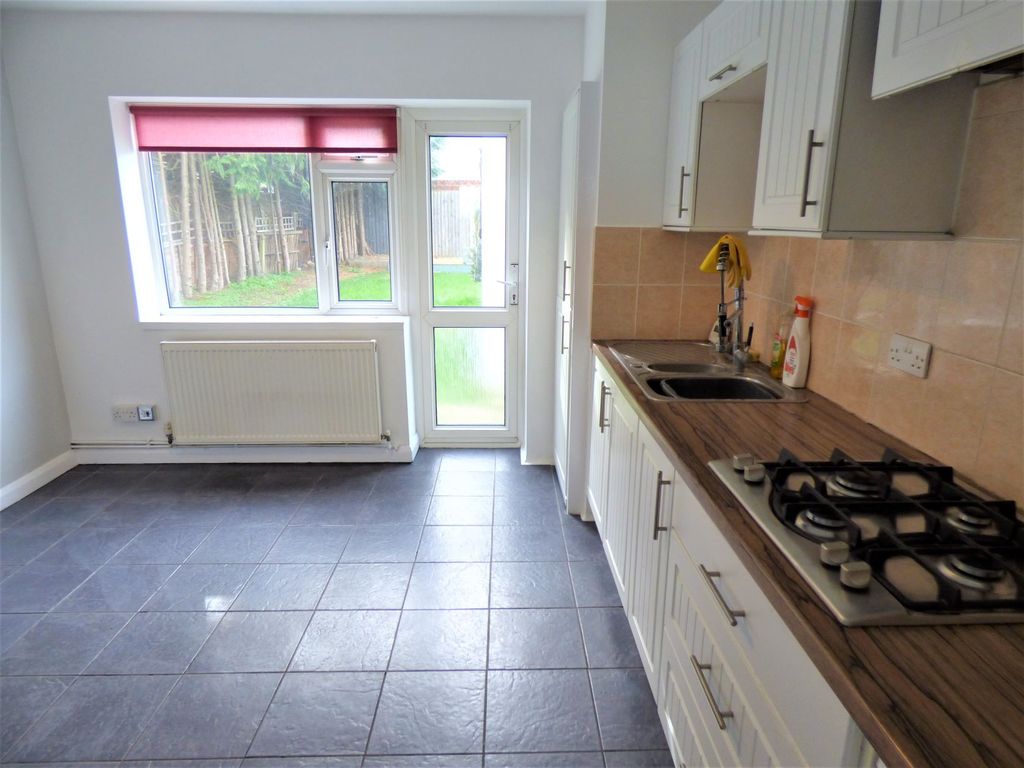 Property photo 3 of 18 P1140045 (2).Jpg