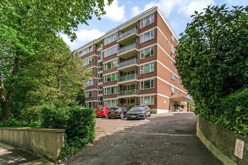 Property photo 1 of 11 Picture No. 16