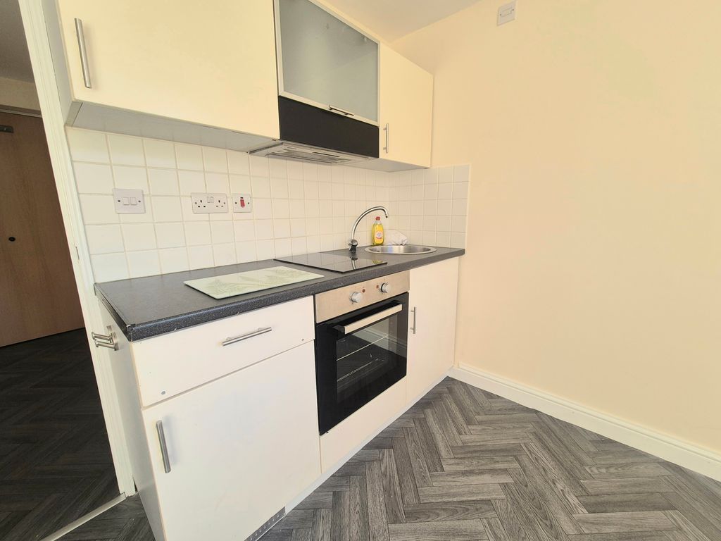 Property photo 3 of 4 Image