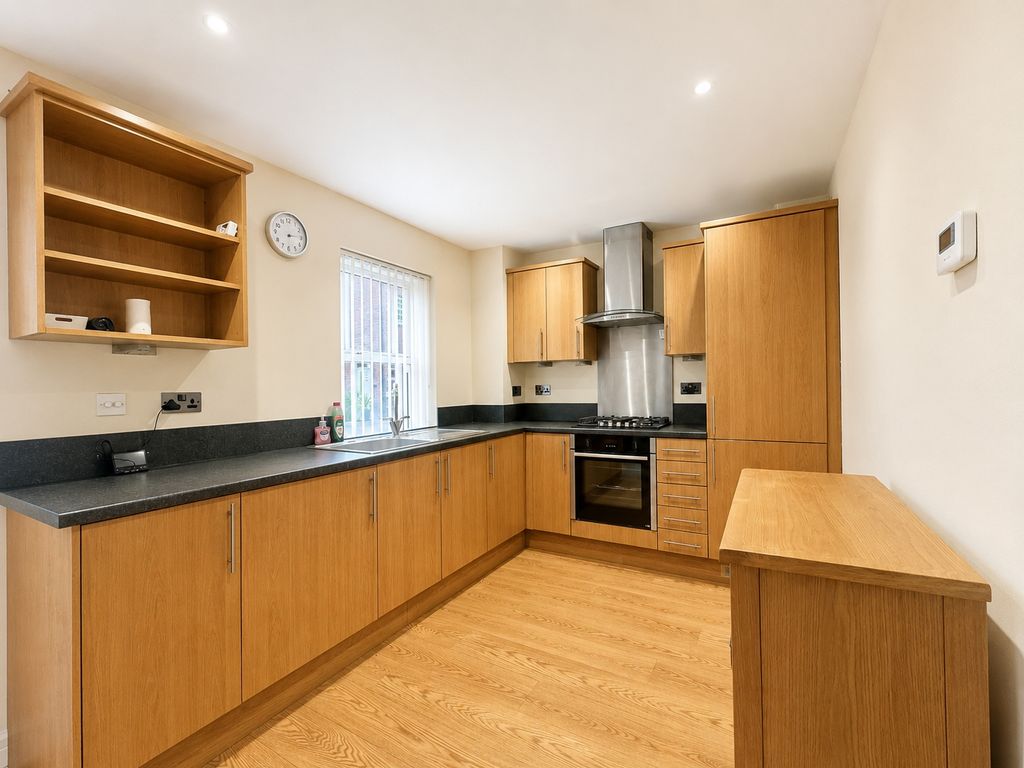 Property photo 3 of 6 Picture No. 46