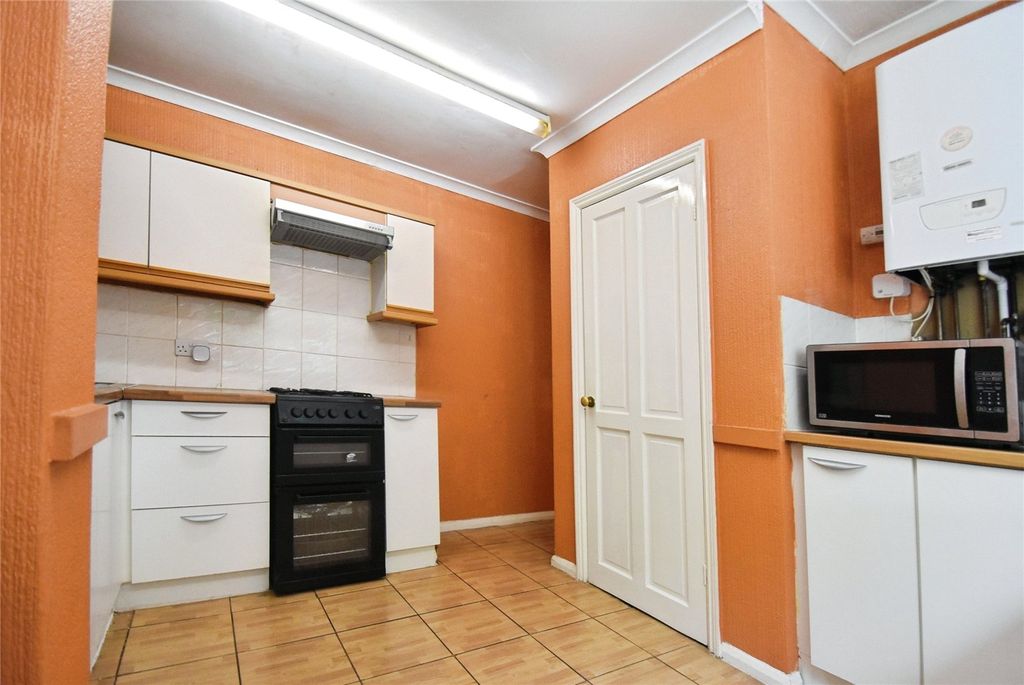Property photo 3 of 13 Picture No. 02