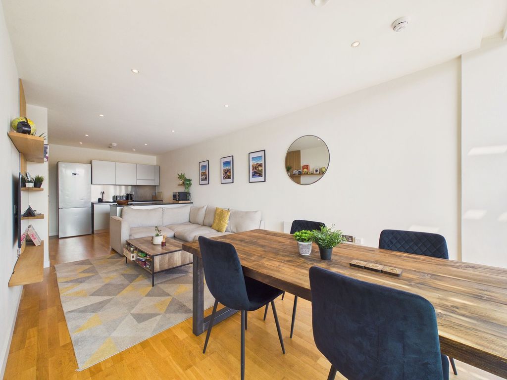 Property photo 3 of 12 Open Plan Living
