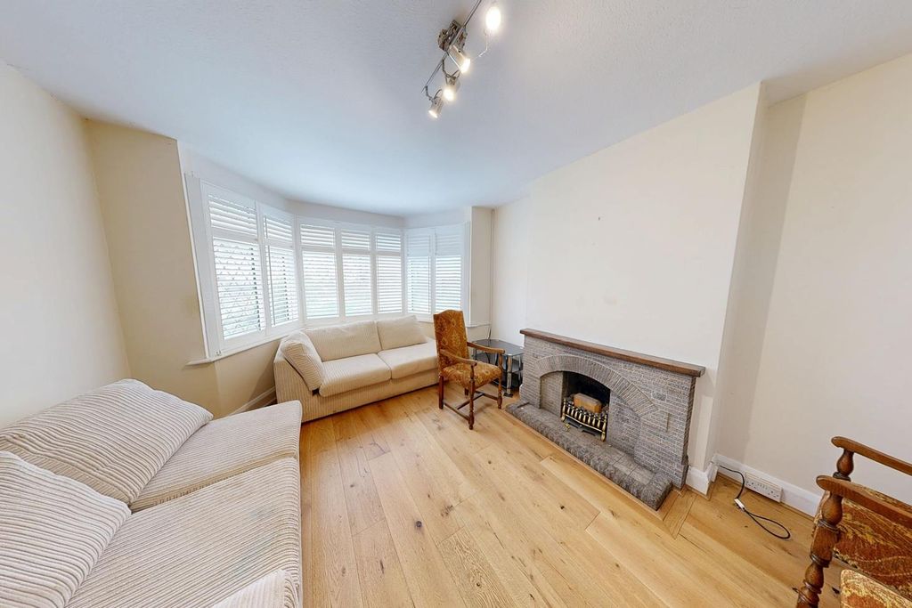 Property photo 3 of 16 3.Jpg